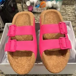 Balmain B-IT Chunky Cork Sole Buckled Slides BALMAIN women shoes B-IT Puffy slide sandal white padded  main image 4